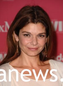 Laura San Giacomo 