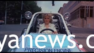 MV5BMjE0NzY4MjE0Nl5BMl5BanBnXkFtZTYwODA4NzQ2._V1_FMjpg_UX1000