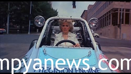 MV5BMjE0NzY4MjE0Nl5BMl5BanBnXkFtZTYwODA4NzQ2._V1_FMjpg_UX1000