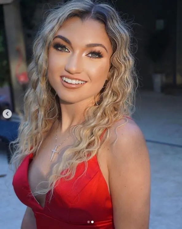 Gabriella Giudice looks nice