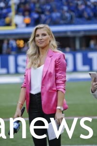 Molly McGrath: Melanie Collins