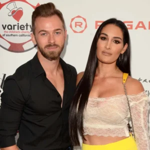 Nikki-Bella-Artem-Chigvintsev-Are-Officially-Married