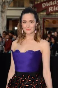 Rose Byrne looks beautiful