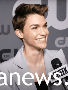 Ruby Rose looks good