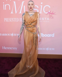 Here is Skylar Grey Net Worth and her Earning from Music