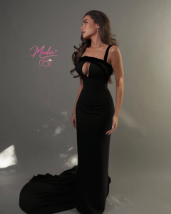 Madison Beer: 7 Hottest Red Carpet Dresses!
