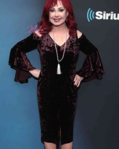 Remembering Naomi Judd: 7 of her Best Fashion Moments