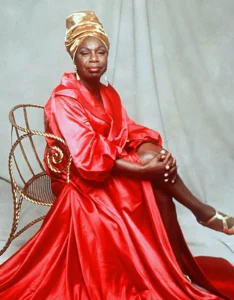 Nina Simone looks good