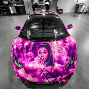 Arian grande : Lamborghini Aventador