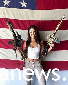 Anna Paulina Luna styles sexy dresses! 13 hottest ones 38 b1def4f5defee4f812e890309d25f2eb.jp