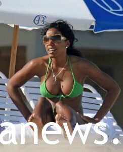 THE Aisha Tyler