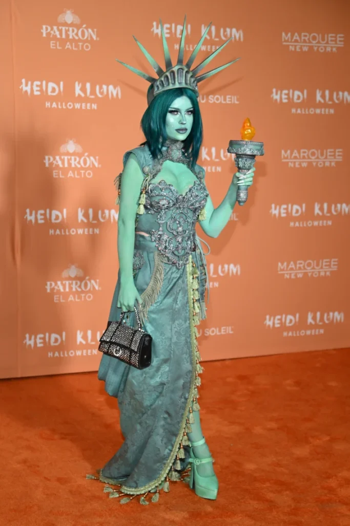 Heidi Klum: Halloween Extravaganza