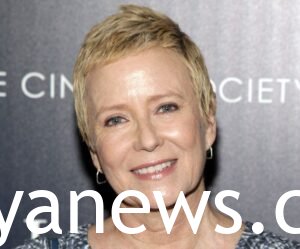 Eve Plumb looks nice