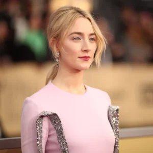 fascinating-facts-about-saoirse-ronan.web