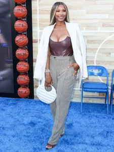Savannah James looks nice