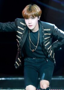 021621-jhope-lead-2000-ccac6ab7410a4215a0c2ebfd2f10ba09.j