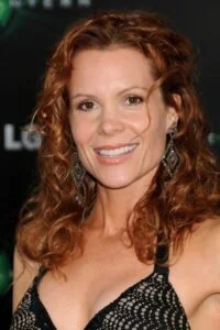 11 Interesting Facts About Robyn Lively 6 11 Interesting Facts About Robyn Lively FOR Robyn Lively