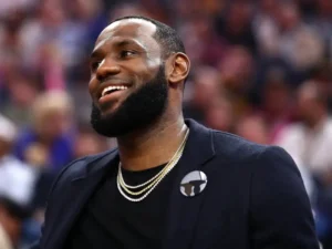 LeBron James looks nice