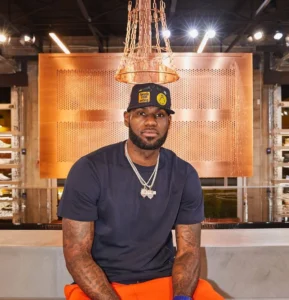 LeBron James looks good