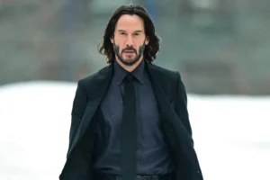 Keanu Reeves looks good
