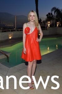 Dakota Fanning looks good