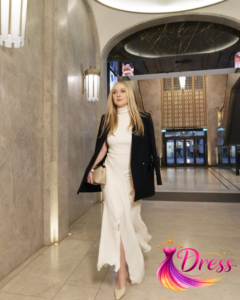 Dakota Fanning dress white