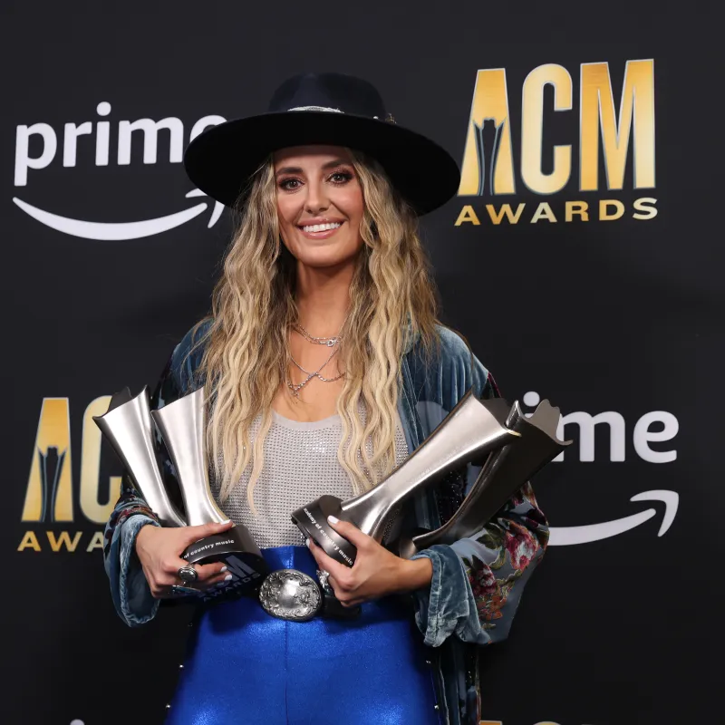 Lainey wilson networth