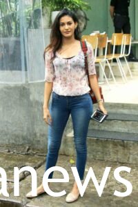 Amrya Dustar in casual