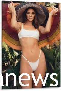 Kendall Jenner bikini