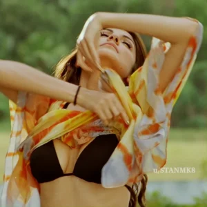 Anushka Sharma bold beautiful bikini