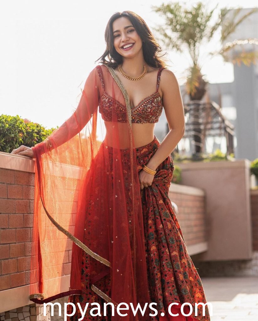 Neha Sharma who she is dating