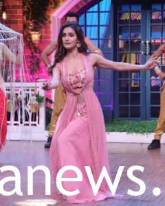 Mukti Mohan dancing
