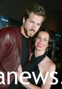 Ryan Reynolds and Morissette