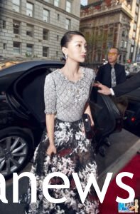 Zhou Xun floral dress