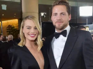 cute couple by Margot Robbie