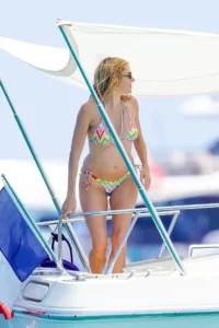 Sienna Miller Bikini sexy 