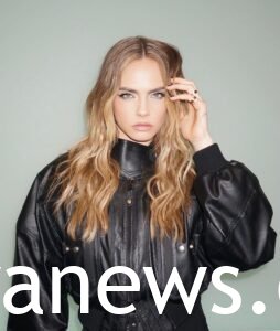 Cara Delevingne Hairstyles hot