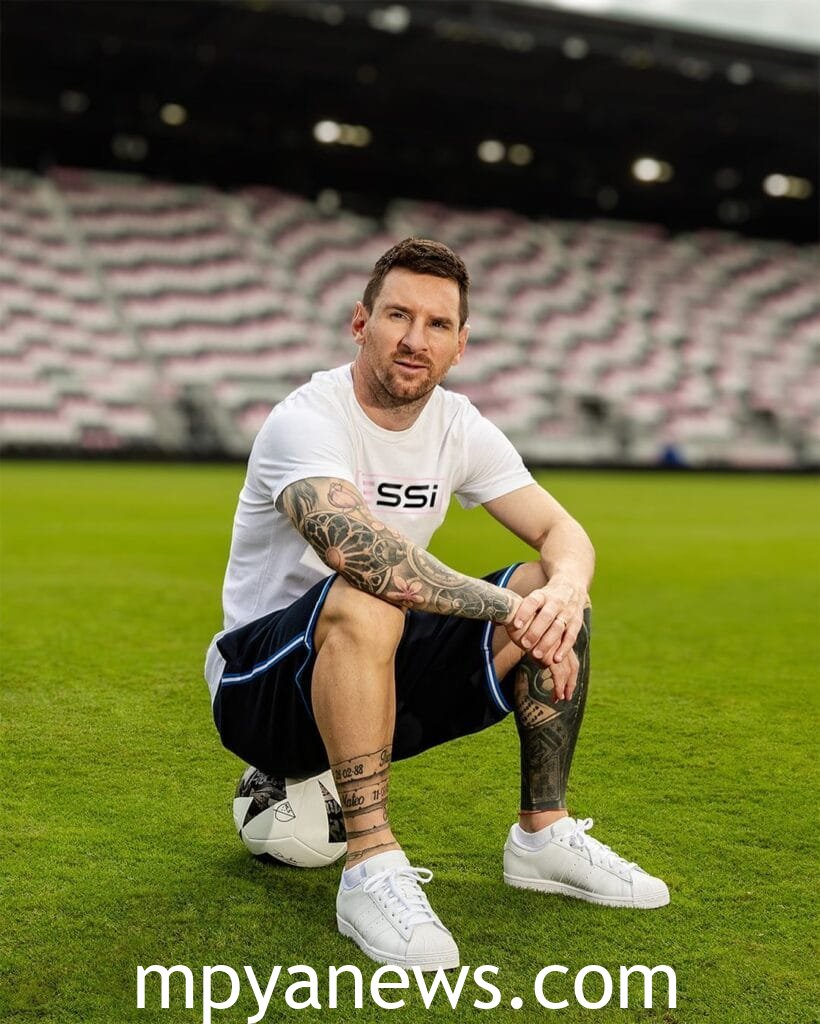 Lionel Messi Fashion, inside stadium