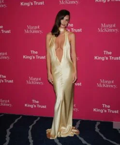 Emily Ratajkowski Nude Dresses! Unveiling 7 of the Hottest 8 Emily Ratajkowski Nude Dresses! Unveiling 7 of the Hottest sleek hot Emily Ratajkowski Nude Dresses