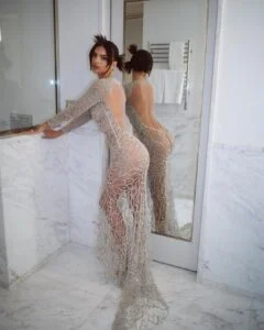 Emily Ratajkowski Nude Dresses! Unveiling 7 of the Hottest 4 Emily Ratajkowski Nude Dresses! Unveiling 7 of the Hottest hot Emily Ratajkowski Nude Dresses