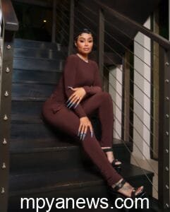 Blac Chyna: on a maroon outfit