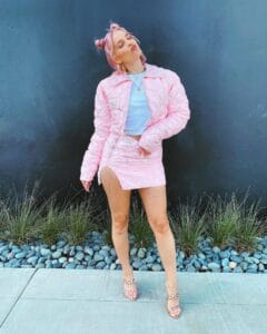 stylish Anne-Marie outfits