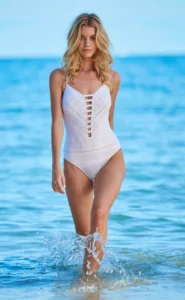 Hannah Cooper Bikini: in a white hot bikini