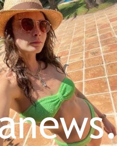 Cara Delevingne bikini dazzling in green