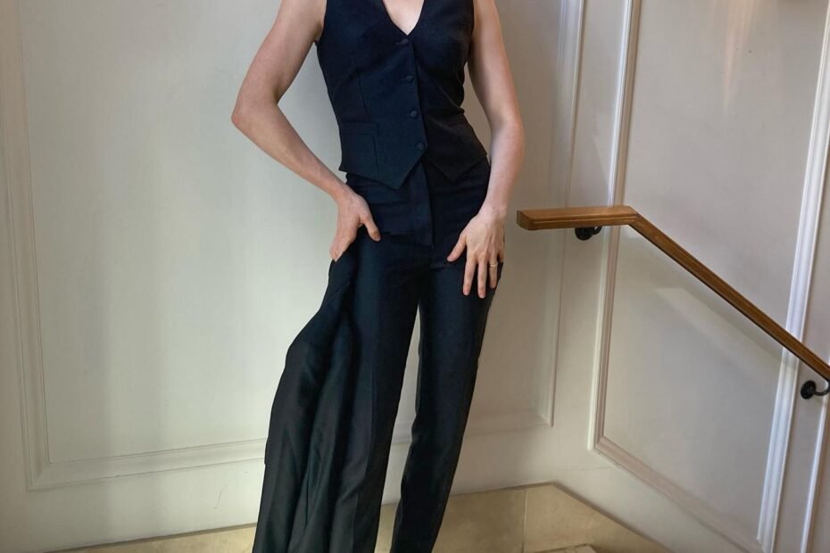 stylish Daisy Ridley Net Worth