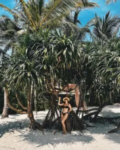 Lily James Bikini! 7 Looks That Wowed Fans Across The Globe 7 Lily James Bikini! 7 Looks That Wowed Fans Across The Globe black bikini: Lily James Bikini