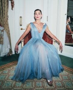 Rosamund Pike: in a blue red carpet dress