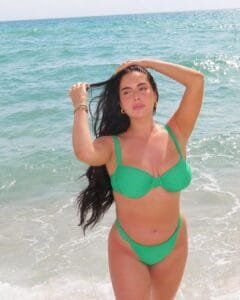 Cinzia Baylis-Zullo: on a hot green bikini