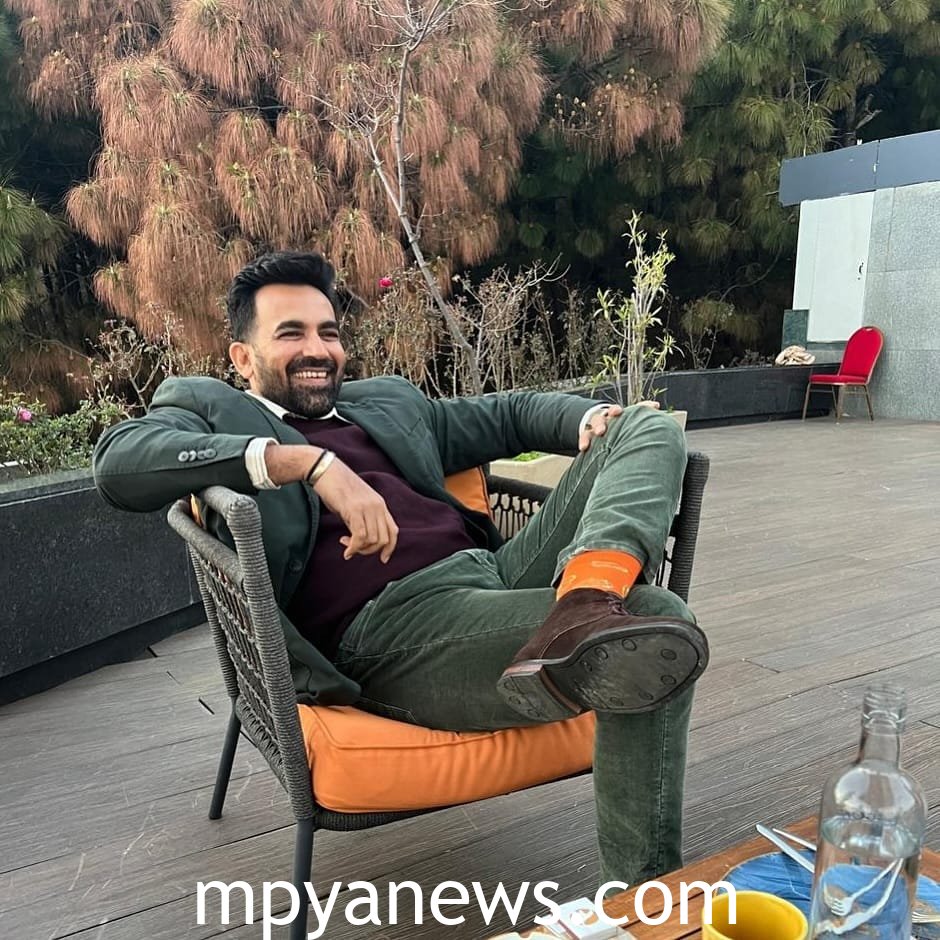hot looks by Zaheer Khan Fashion