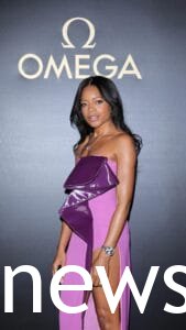 Naomie Harris Dresses
